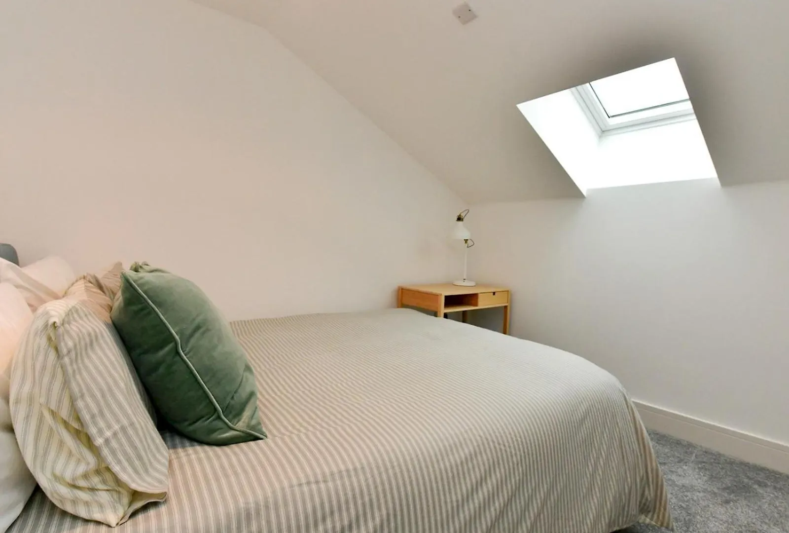 Vakantiehuis Pass The Keys Beautiful 3 Bed Town House Villa Cardiff